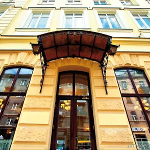 Optima Dworzec Otel